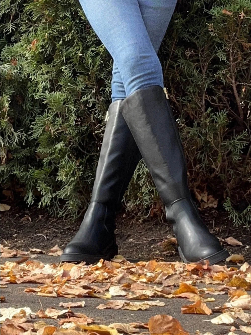 Classic Black Knee-High Leather Boots - Reaction by Kennet Cole